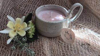 Pearl candle holder - Pastel pink wax - Jasmine scent